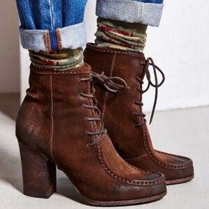 Cool af, FRYE, Parker Moc lace up boot!!!